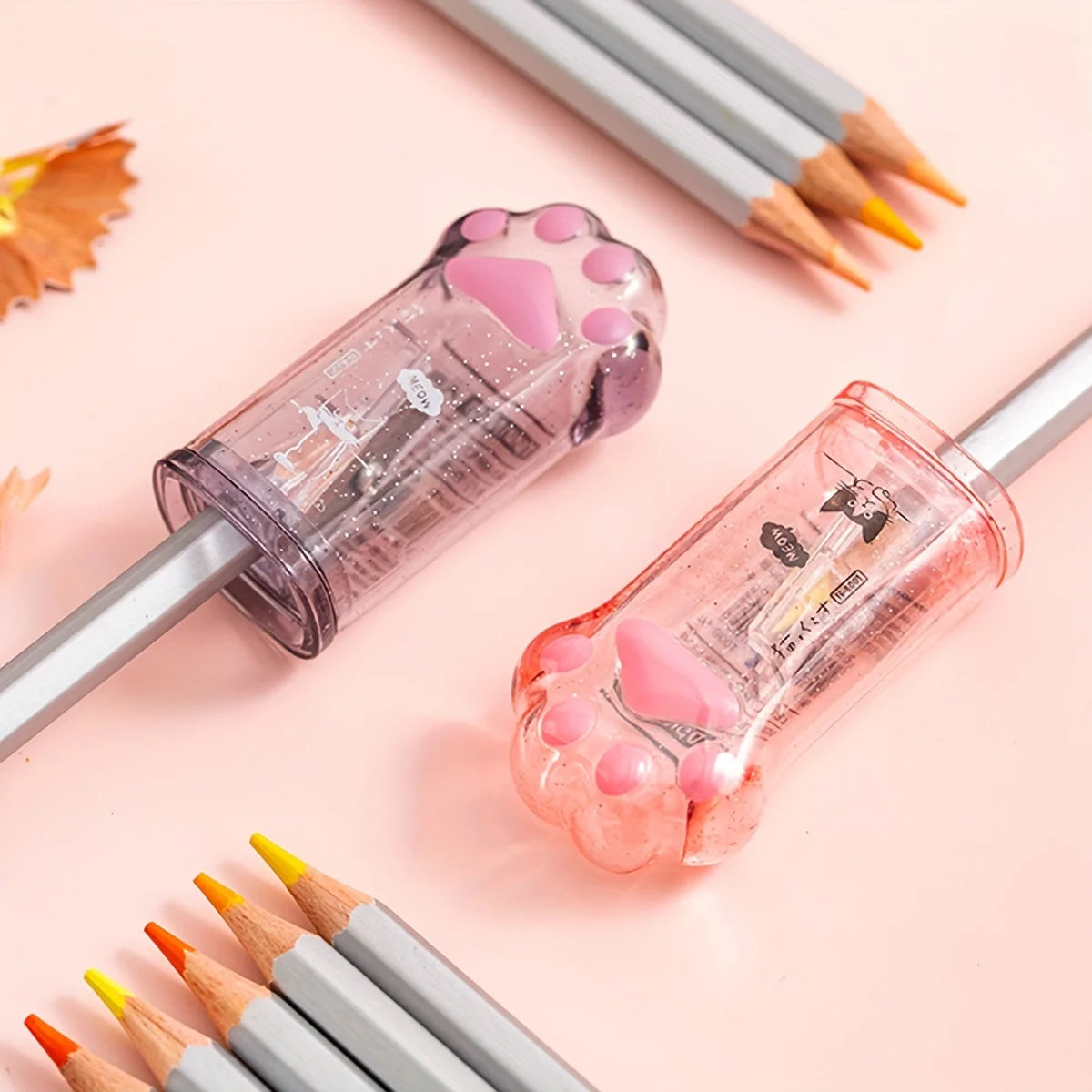 Taille-crayon patte de chat