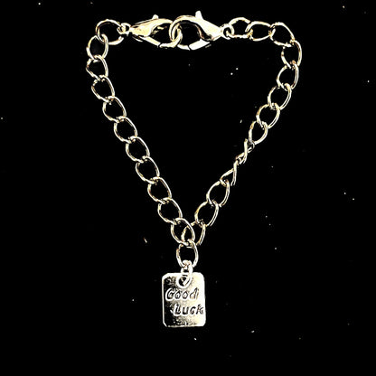 Pour V1 V2 V3 Labubu pendentifs collier en argent avec couvre-chef Labubu tenue collier accessoires