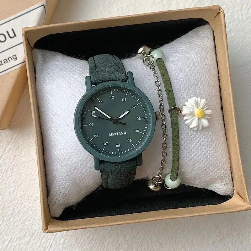 Women Luxury Quartz Watch PU Leather Strap Watches Waterproof Round Retro Bracelet Watch Ladies Girls Wristwatch