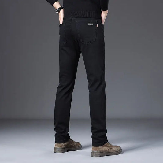 Nouveau Style jean noir hommes mince Style coréen confortable jambe droite élastique taille moyenne pantalon automne hiver pantalon Denim décontracté