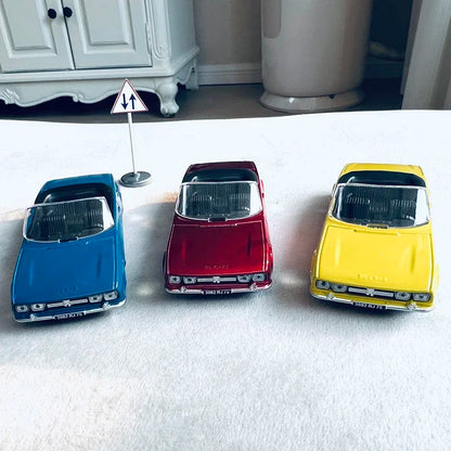 Dinky Cabriolet 1/43 en alliage moulé sous pression, modèle de voiture de sport Convertible 504, affichage en métal, véhicule classique, jouet de Collection pour adultes