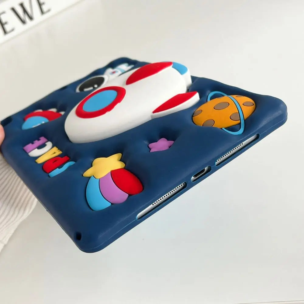 Étui pour enfants avec support de fusée télescopique