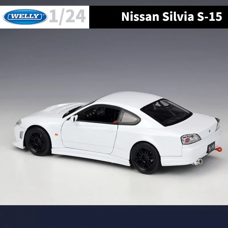 Welly 1/24 Nissan Silvia S15 modèle de voiture de sport en alliage moulé sous pression modèle de voiture de course en métal haute Simulation Collection jouet pour enfants cadeau