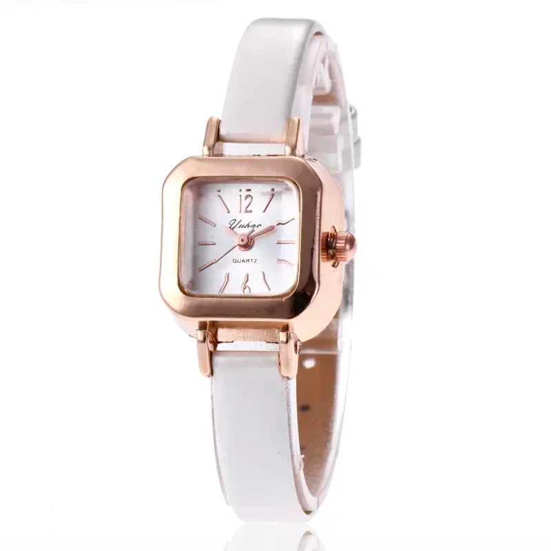 Montre-bracelet à quartz pour femme, petit cadran carré, bracelet en cuir fin, élégant, décontracté