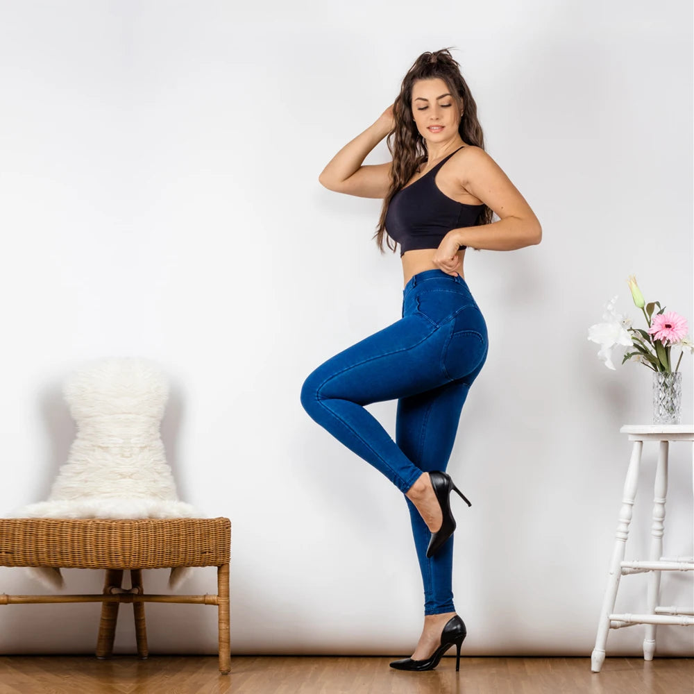 Shascullfites mélodie taille moyenne Super Stretch jean moulant maman jean bleu foncé tirer sur jambe droite Bum levage jegging femmes