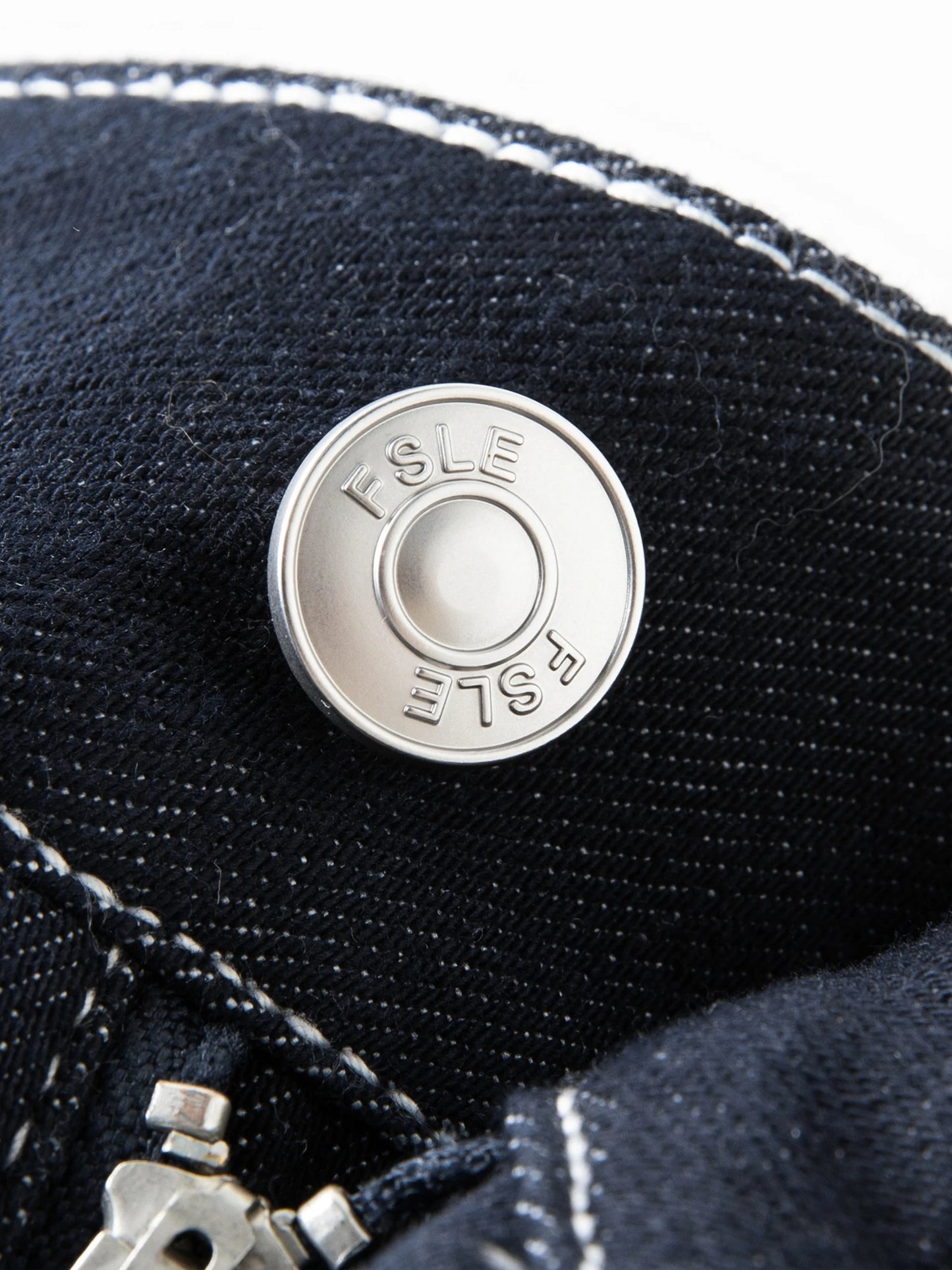 FSLE taille élastique droite mince jean évasé pour les femmes 2025 automne nouveauté Y2K Chic Style coton doux jean 25FS13143
