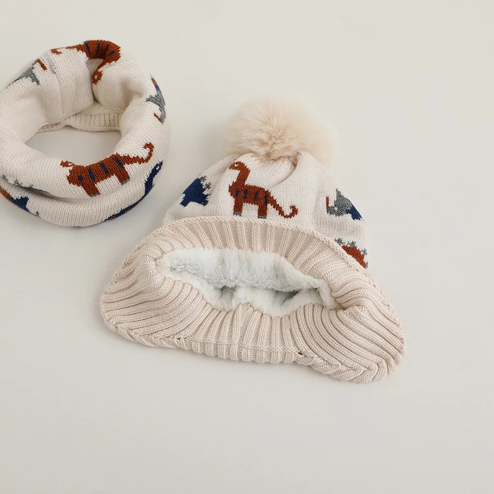 Bonnet tricoté petit dinosaure pour enfants de 2 pièces à 12 ans, ensemble écharpe de chapeau chaud de protection des oreilles pour enfants, chapeau d'automne et d'hiver
